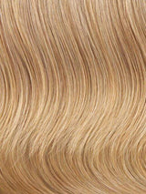 Color R25 = Ginger Blonde: Golden Blonde with subtle highlights