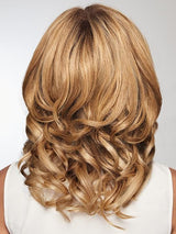 RL14/25SS | Shaded Honey Ginger | Dark Blonde Evenly Blended with Medium Golden Blonde With Dark Roots