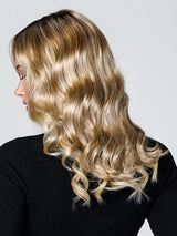 12FS8 SHADED PRALINE | Light Gold Blonde and Pale Natural Blonde Blend, Shaded with Dark Brown